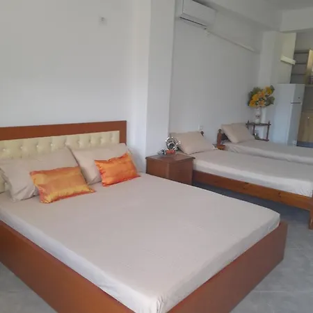 Leonora's Appartement *